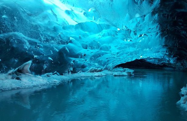 Frozen Wonders : Small Group Ice Cave Tour