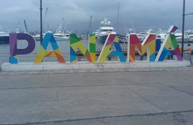 Panama Tour Layover 