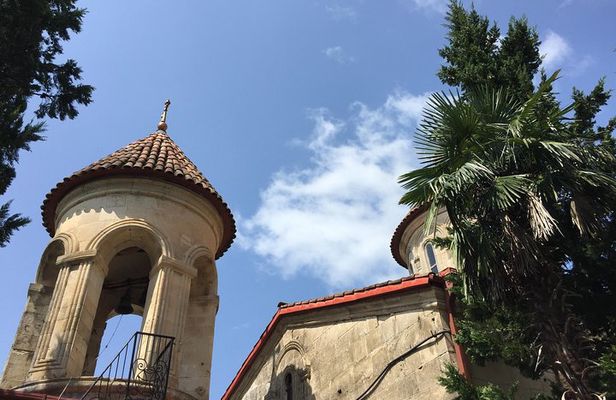 Kutaisi monasteries: Gelati, Motsameta, Bagrati. 3 hour tour