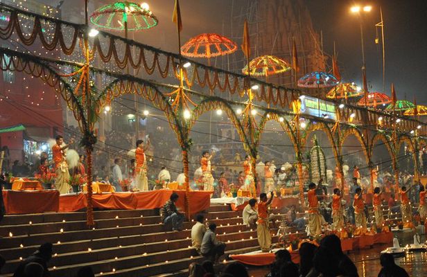 Private Evening ceremony Aarti with Bazar & Street food