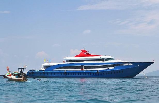 Phi Phi Island Tour by Big Boat by Royal Jet Cruiser (First Class)