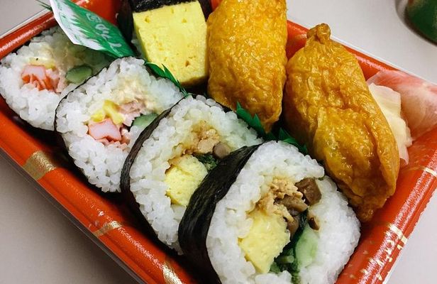 Making your own Bento Box meal in Tokyo