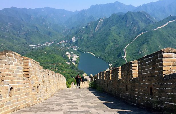 All Inclusive Private Day Trip: Huanghuacheng Great Wall and Summer Palace