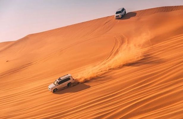 Dubai Desert safari 4x4 Dune Bashing, Sandboarding, Camel Riding, Bbq Dinner
