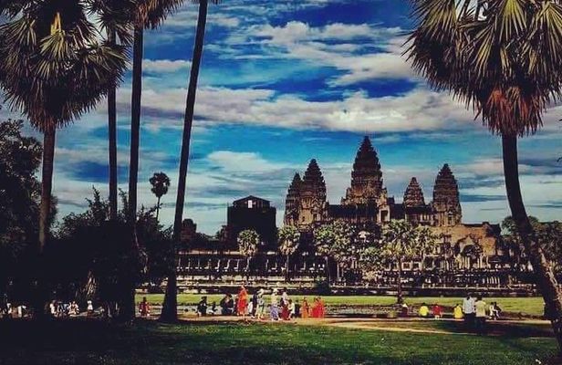 1 Day of Angkor Wat Complex