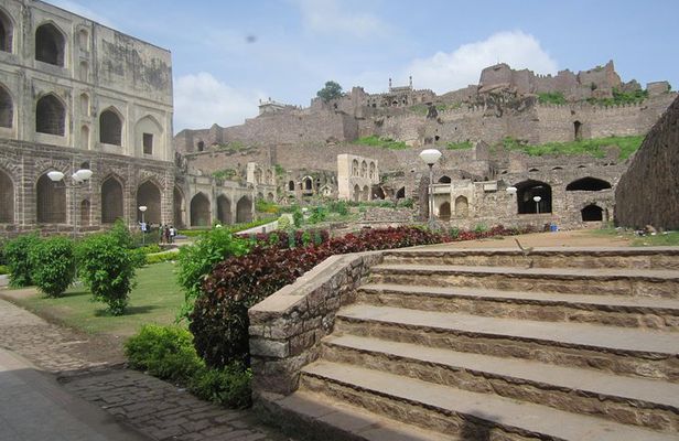 Full Day Hyderabad Tour in Private Car with Guide & Ethnic Lunch