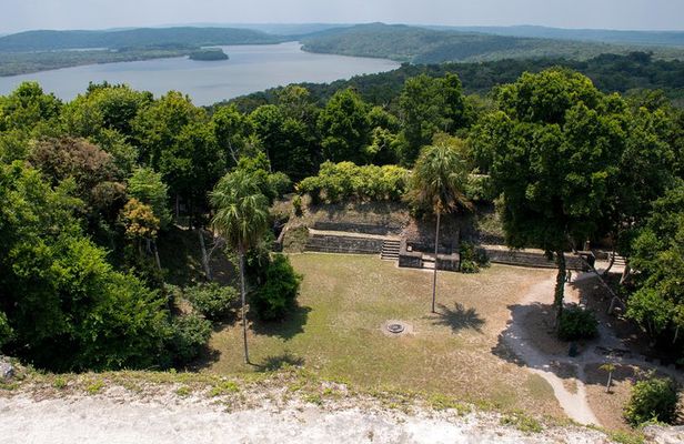Yaxha VIP All-Inclusive Private Tour from Flores Guatemala
