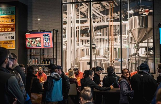 Memphis Brew Bus Tour with Three Local Breweries & Tastings