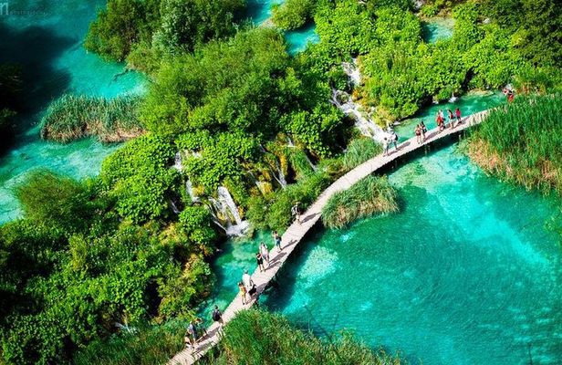 From Zadar: Plitvice Tour - Reserved Tickets + Free Hotel Pickup