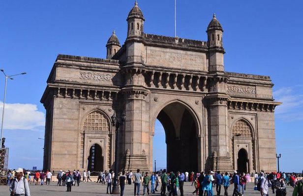 Mumbai Sightseeing with Dharavi Slum