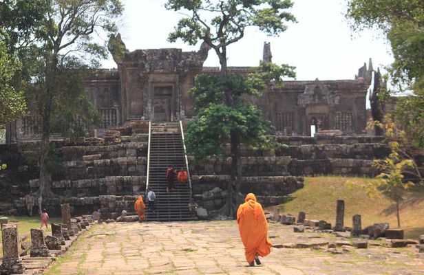 Private Tour to Preh Vihear Temple, World Heritage Site in 2008