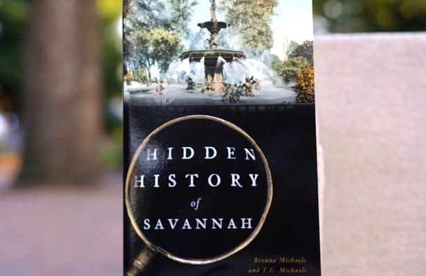 Genteel and Bard's Savannah History Walking Tour
