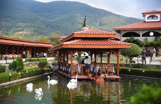 Day-Trip to the Valley of the Thracian Kings and the Rose Valley from Plovdiv