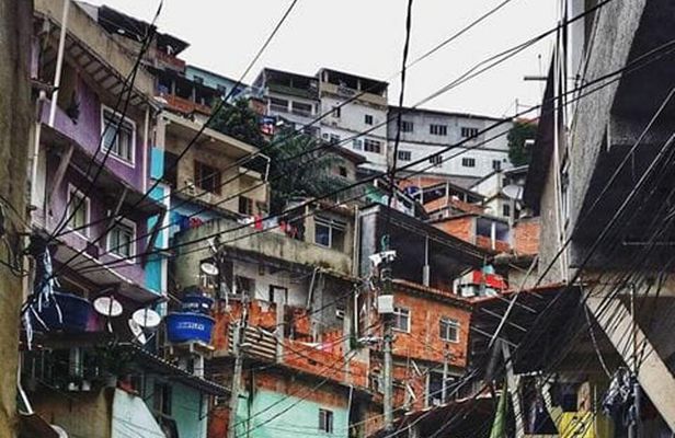  Favelas do Vidigal or Rocinha's experience