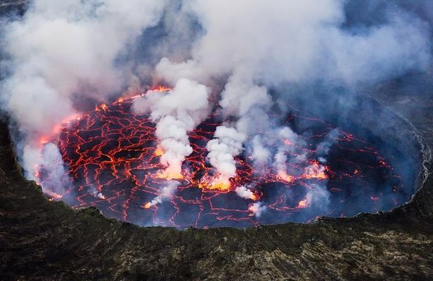 The Virunga Gorillas of Congo & The Nyiragongo Hike Tour (4 Days / 3 Nights)