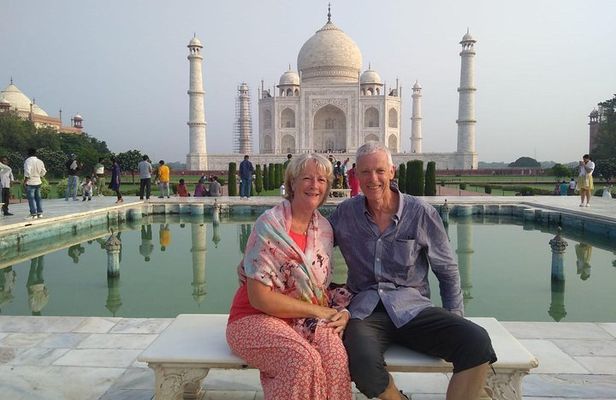 Luxuries golden Triangle Tour with Ganpat Incredible Tour to India with Hotels