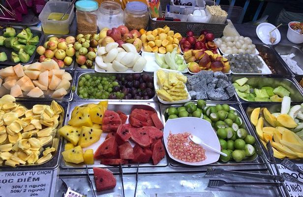 Saigon local street food-tasting tour