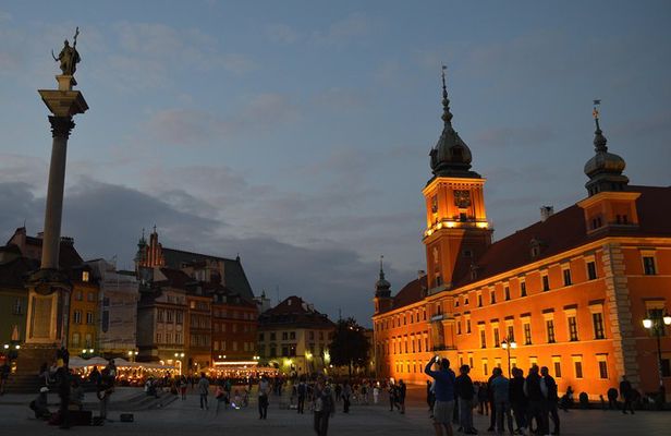 Private walking tour: all about Warsaw