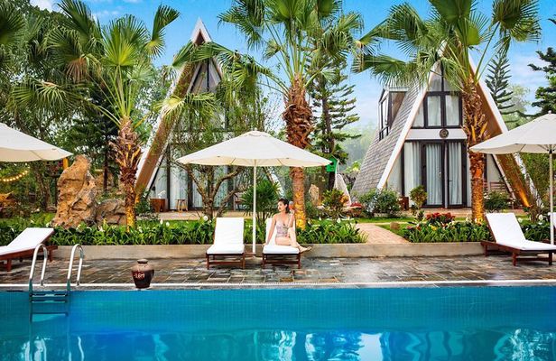 Ninh Binh Luxury Tour 2 Days 1 night by limousine See Hidden Gems