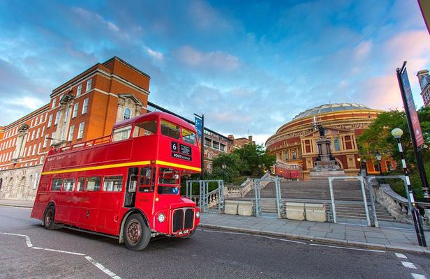 Vintage London Bus Tour Including Cruise with London Eye Option