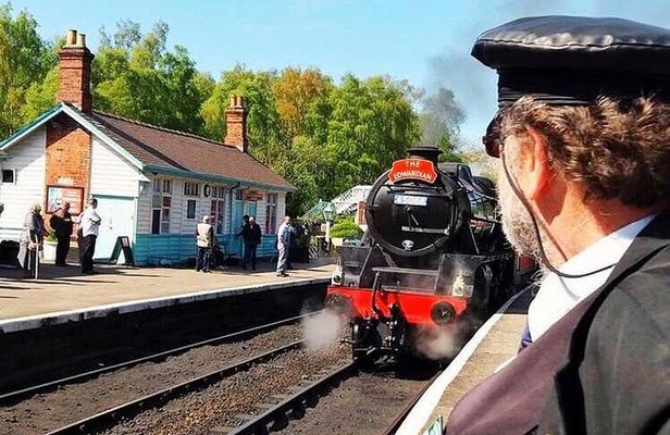 Moors, Whitby & The Yorkshire Steam Railway Day Trip from York