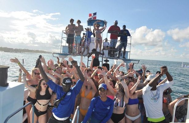 Punta Cana Caribbean Party Boat with snorkeling
