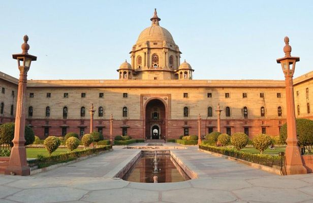 5 Days 4 Night Amazing Golden Triangle Delhi Agra Jaipur Tour