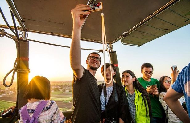 Hot Air Balloon Ride in Luxor