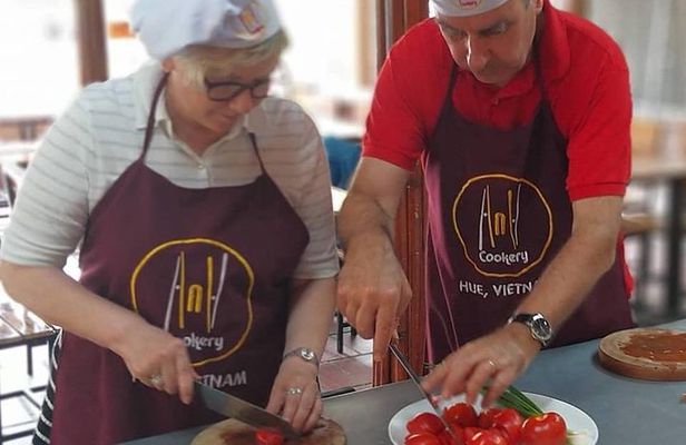 Hue Vegetarian Cooking Class