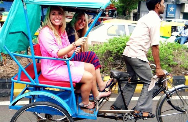 Private Old & New Delhi Tour - Experience the best of Delhi in 8 hours!