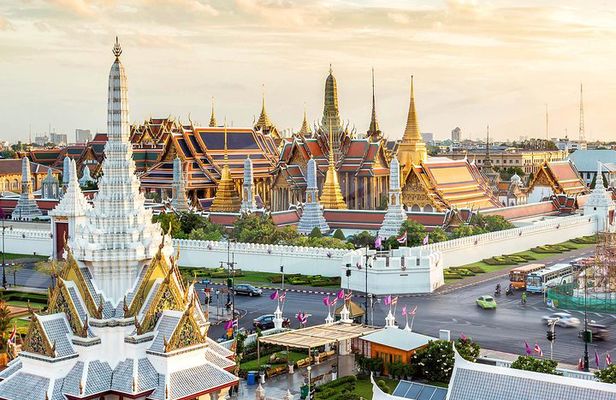 Bangkok Royal Road - Top 3 Major Monuments (Grand Palace, Wat Pho, Wat arun)