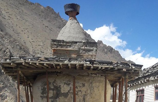Circle the Annapurna: A Life-Changing Trek Adventure