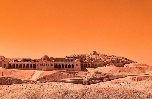 Luxor private tour to Ramesseum Ramses II temple & Nobles Valley