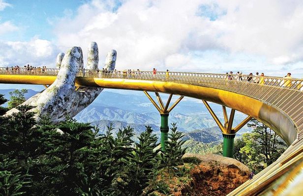 Ba Na Hills & Golden Bridge Day Tour from Da Nang