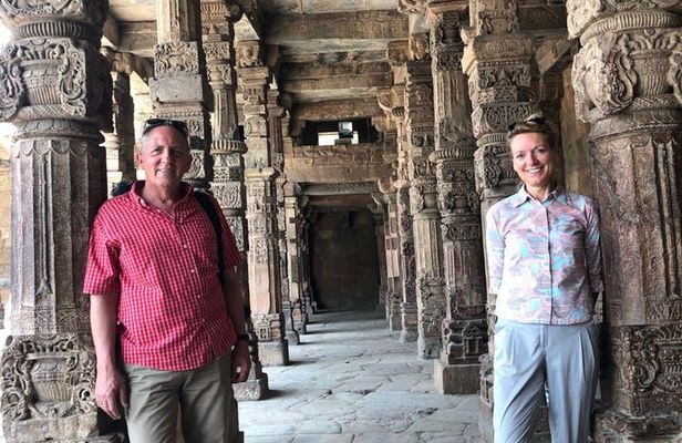 Private Old and New Delhi Tour in 8 Hours With Entrances and Lunch