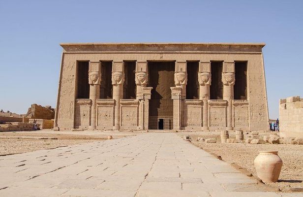Private Day Tour to Dendera Hathor Temple & Abydos Seti I temple