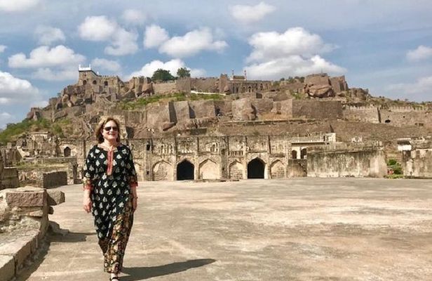 Full day guided tour of Hyderabad