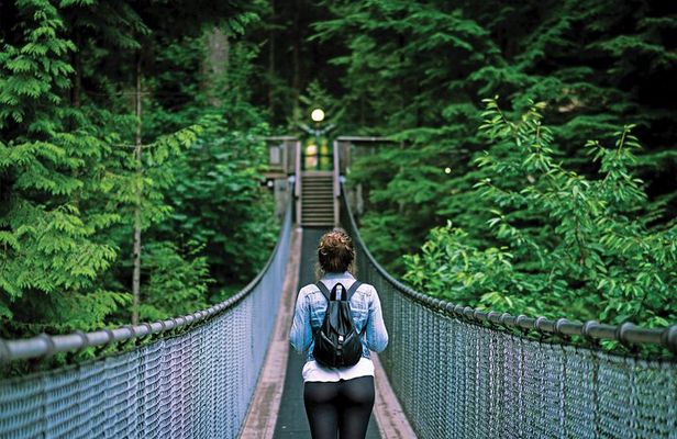 Capilano Suspension Bridge + Grouse Mountain Tour
