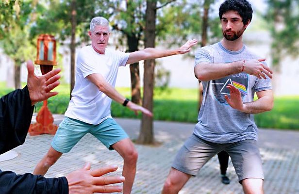 Beijing Private Morning Tour: Tai Chi Lesson & Temple of Heaven