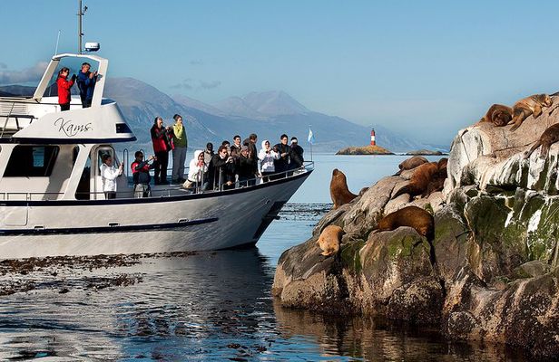 Beagle Channel Navigation with Minitrekking