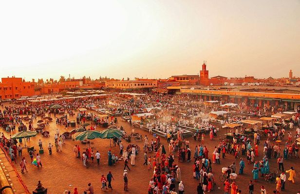 Fes to Marrakech 4 days desert tour via Merzouga
