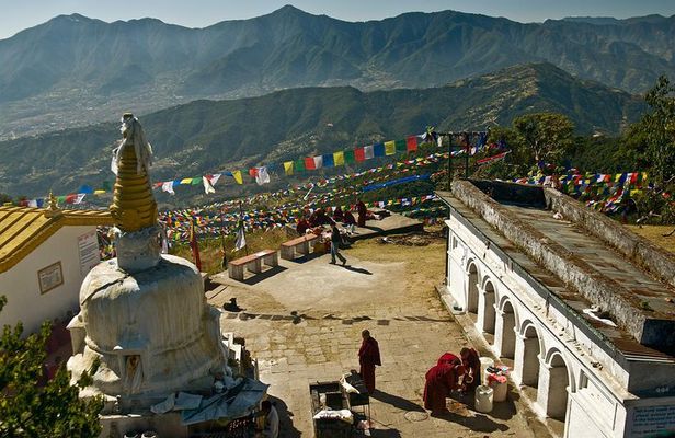 1 day Hike to Jamacho Monastery