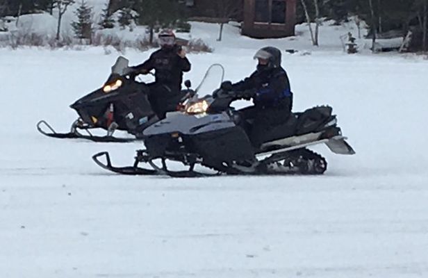 Guided Snowmobile Tours
