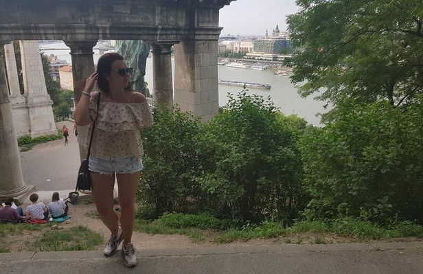 Budapest Royal Walking Tour: Elegance & Culture