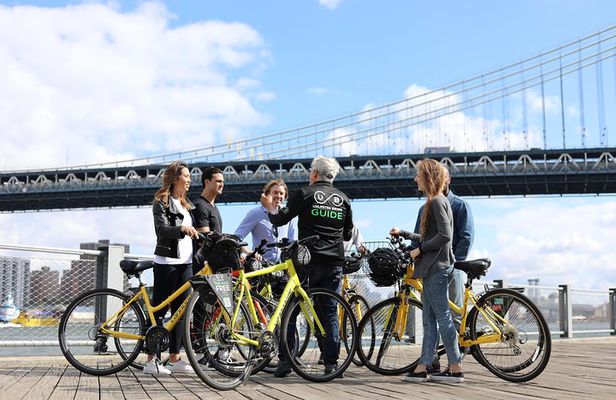 Guided Bike Tour of Lower Manhattan and Brooklyn Bridge