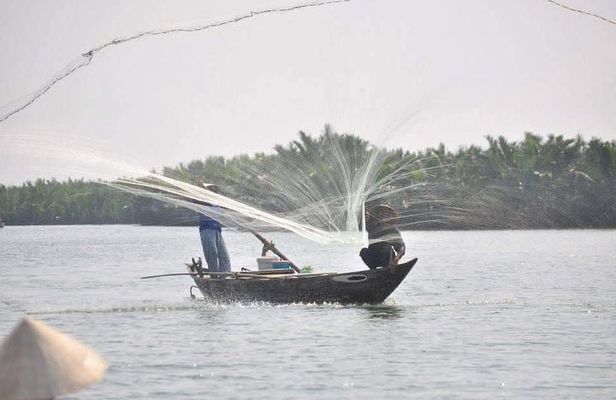 Experience boating at Bay Mau coconut forest, cooking class