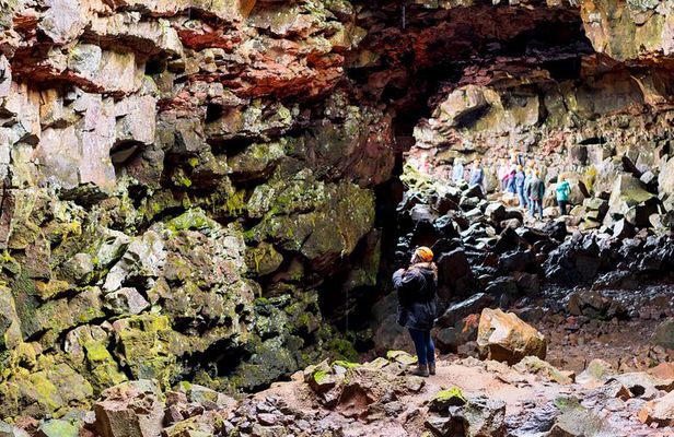From Reykjavík: The Lava Tunnel tour with Round-trip Transfer