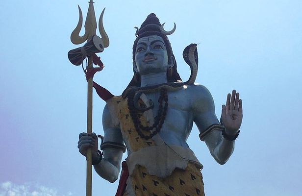 Private Day Tour to Haridwar and Rishikesh From New Delhi