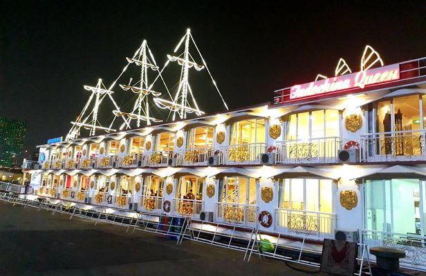 Water Puppet Show/ Foot Massage - Dinner Cruise Saigon Night Private Tour