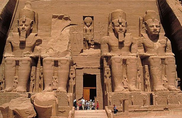 Abu simbel day tour